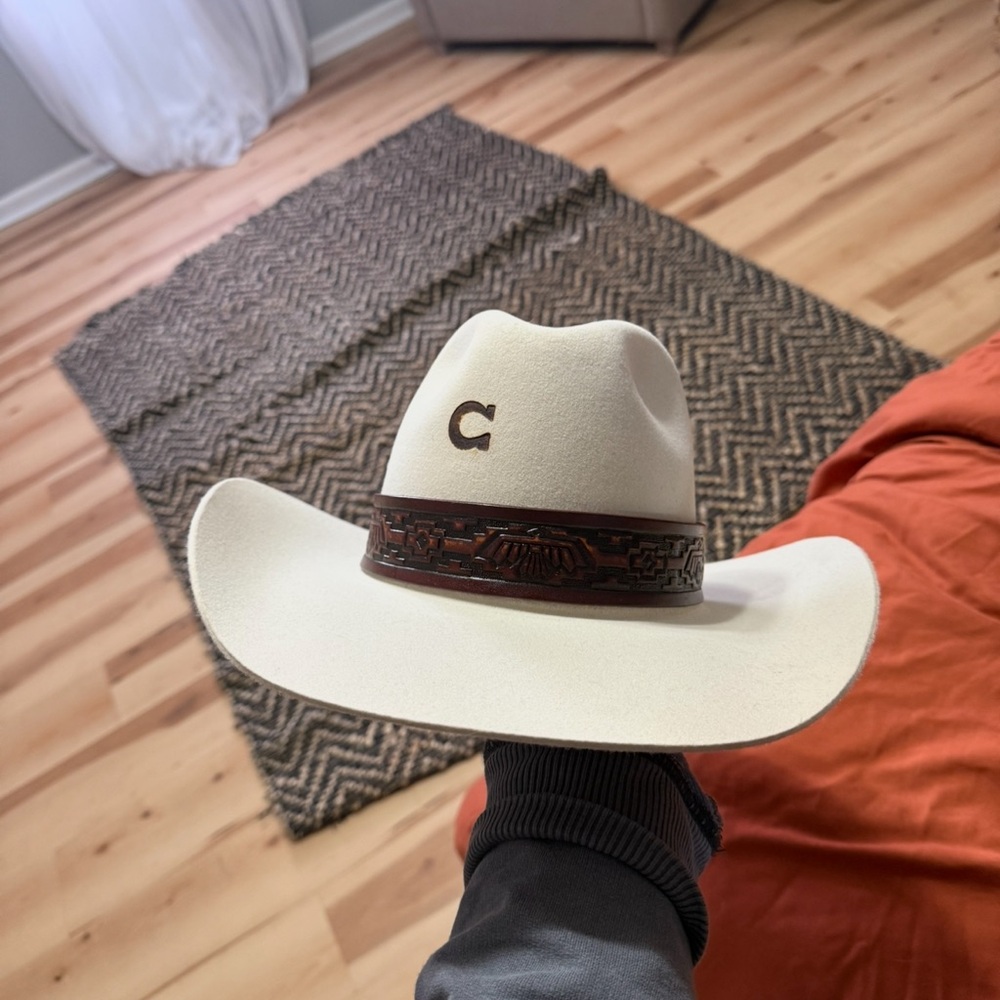 Elegant White Western Hat with Intricate Brown Band